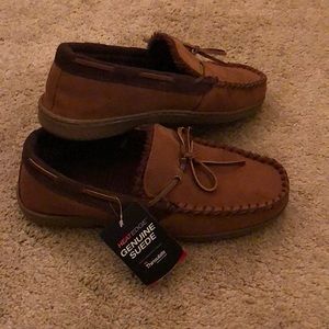 NEW men’s suede slippers!
